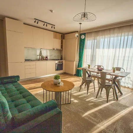 Green Lake View Apartmán Mamaia